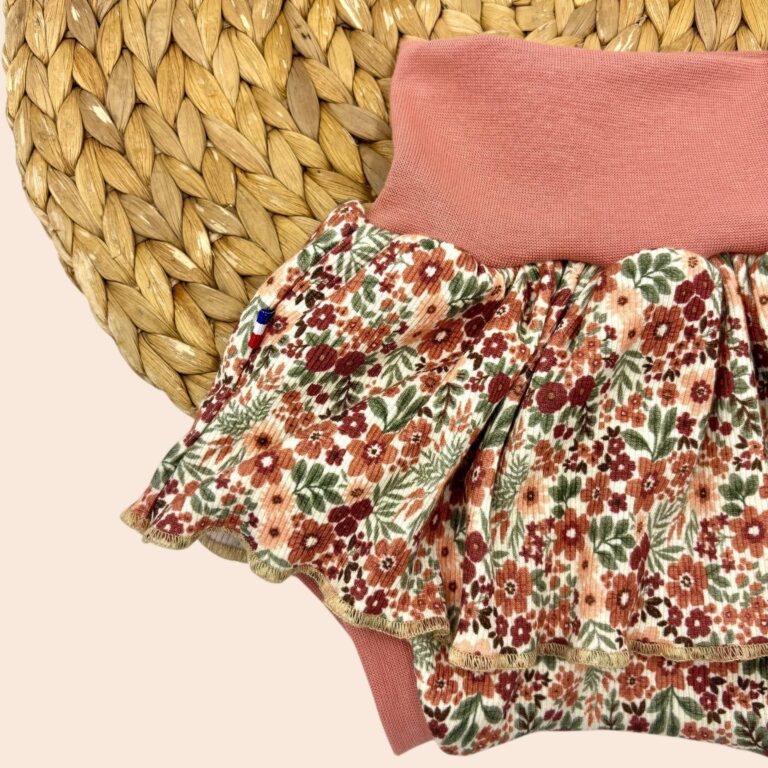 bloomer avec jupette evolutif pour bebe suzanne 11109 les Mômes des Dômes - Bloomer avec Jupette Évolutif pour Bébé - Suzanne – 3 - 18 mois / Bloomer + bandeau