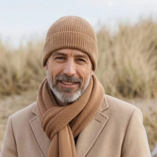 Bonnet laine mérinos homme – Camel Aubrac par la marque PALÂBA PALÂBA - Bonnet laine mérinos homme – Camel Aubrac