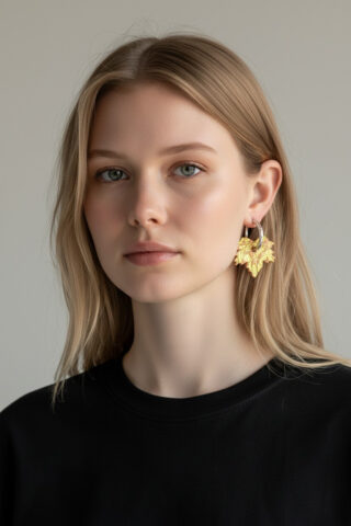 Boucles d’oreilles interchangeables argile feuilles par la marque L’atelier de Patricia L’atelier de Patricia - Boucles d’oreilles interchangeables argile feuilles