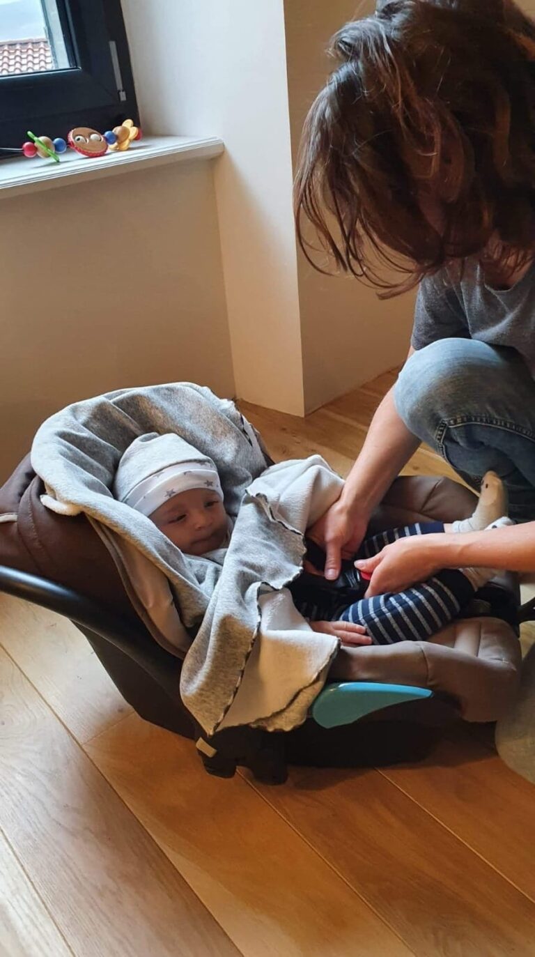 les Mômes des Dômes - CHO poche Gris - Poncho – 6 mois - 4 ans