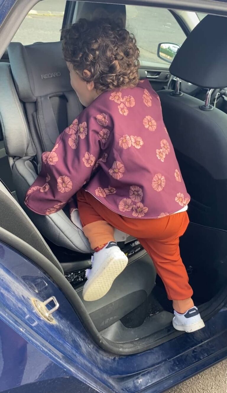 les Mômes des Dômes - CHO Poncho spécial voiture approuvé par Sécurange - Gris – 6 mois - 4 ans