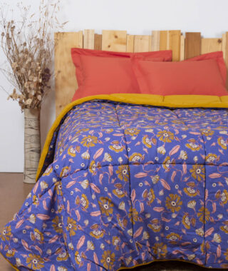Ardelaine - Couverture piquée en laine – Motif floral Rose et Bleu