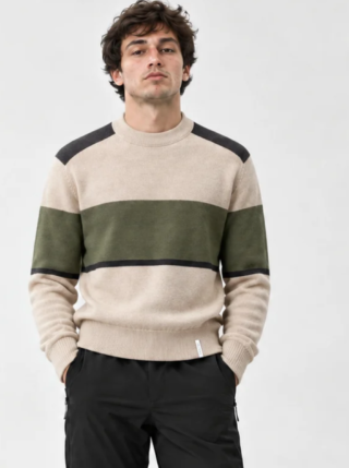 Pull Altitude – Homme par la marque Pipolaki Pipolaki - Pull Altitude – Homme