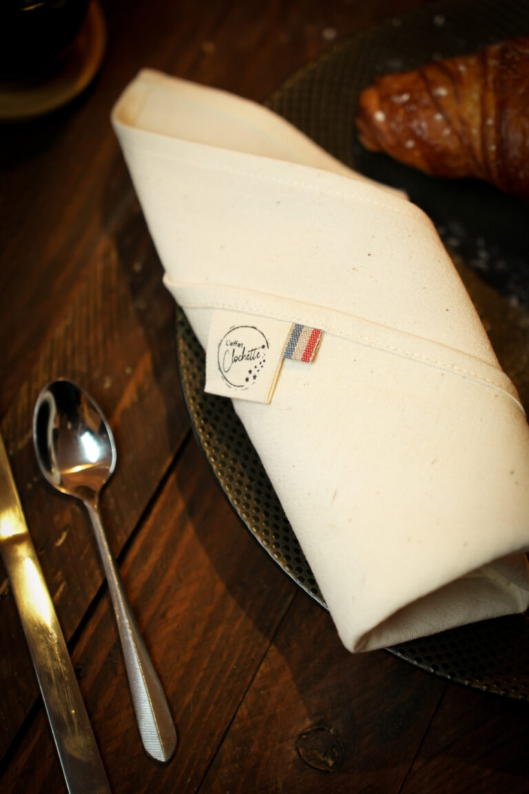 by l'Effet Clochette - Serviettes artisanales pur coton ou lin ancien 100% revalorisé