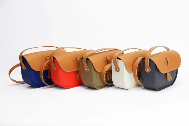 Monébari - Sac à bandoulière - en gomme et cuir - orange