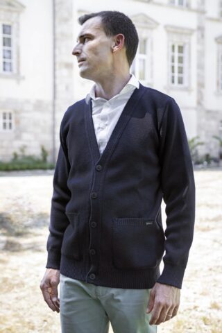 GILET HOMME 100 % laine MARINE par la marque Baie des Caps Baie des Caps - GILET HOMME 100 % laine MARINE