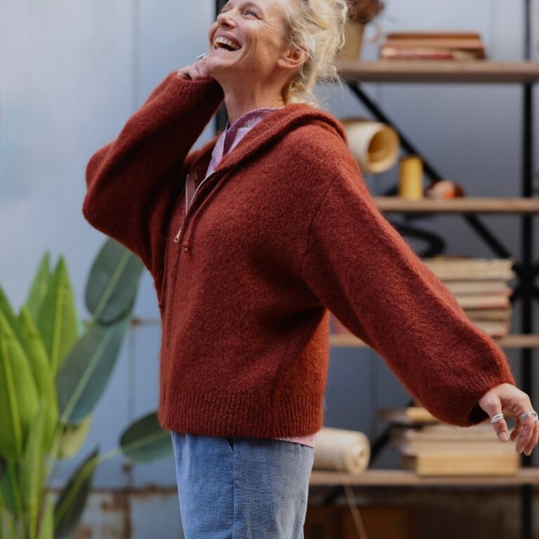 Quintessence - Gilet zippé à capuche Tulia — mohair écureuil – Taille unique