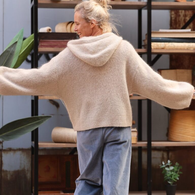 Quintessence - Gilet zippé à capuche Tulia — mohair ficelle – Taille unique