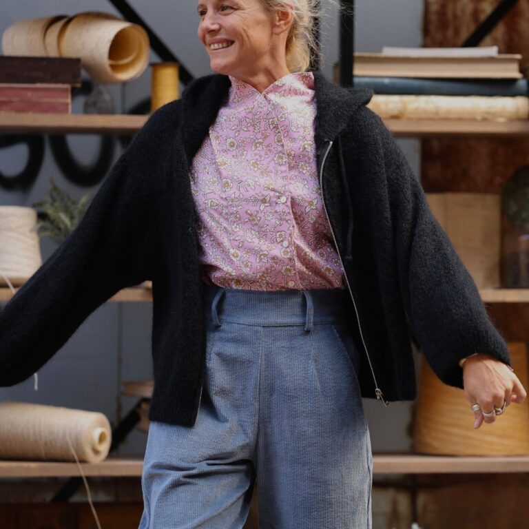 Quintessence - Gilet zippé à capuche Tulia — mohair noir – Taille unique
