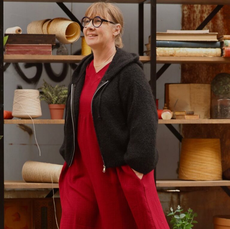 Quintessence - Gilet zippé à capuche Tulia — mohair noir – Taille unique