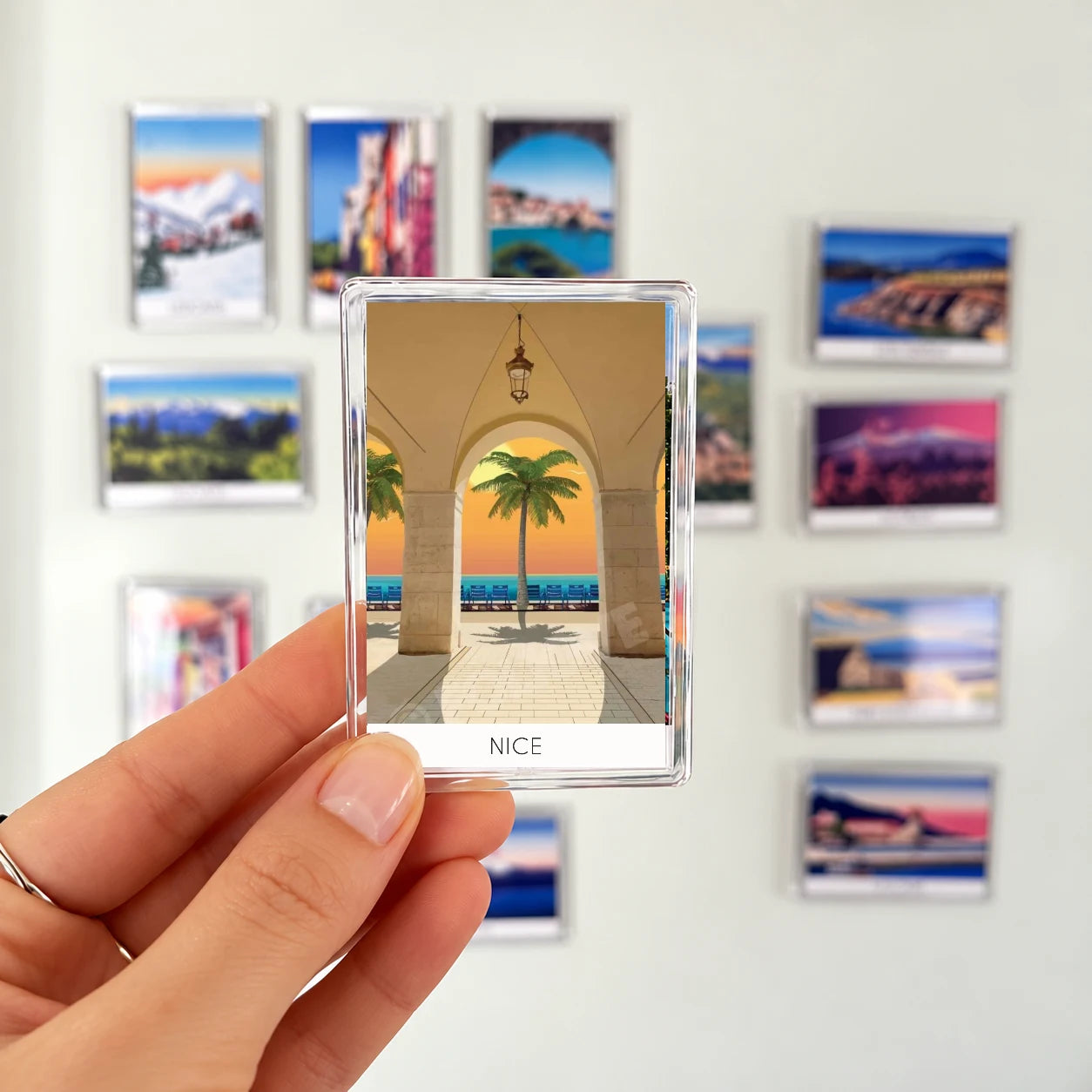 magnet nice promenade des anglais 02 en main Foliove - Magnet Nice – Promenade des Anglais