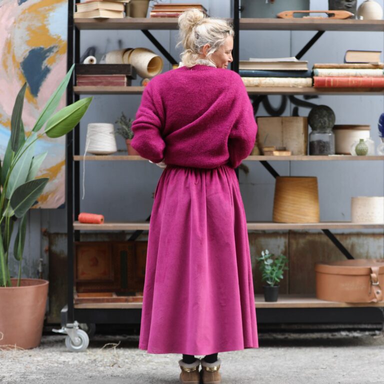 Quintessence - Jupe Tao — Velours côtelé bougainvillier – XXXL