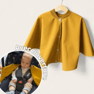 Poncho avec ouverture spécial voiture approuvé par Sécurange – Moutarde par la marque Les Mômes des Dômes Les Mômes des Dômes - Poncho avec ouverture spécial voiture approuvé par Sécurange – Moutarde