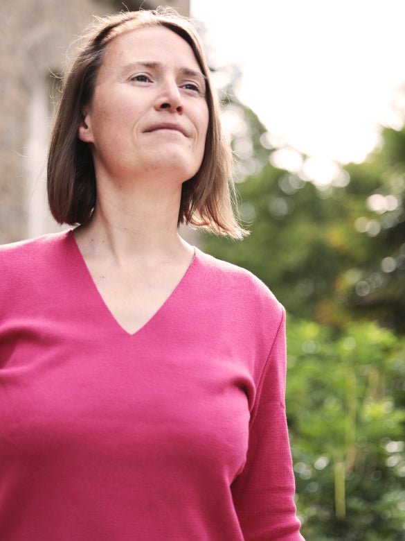 Baie des Caps - Pull col V "Marie Galante" 50% coton – Fuchsia / XXS