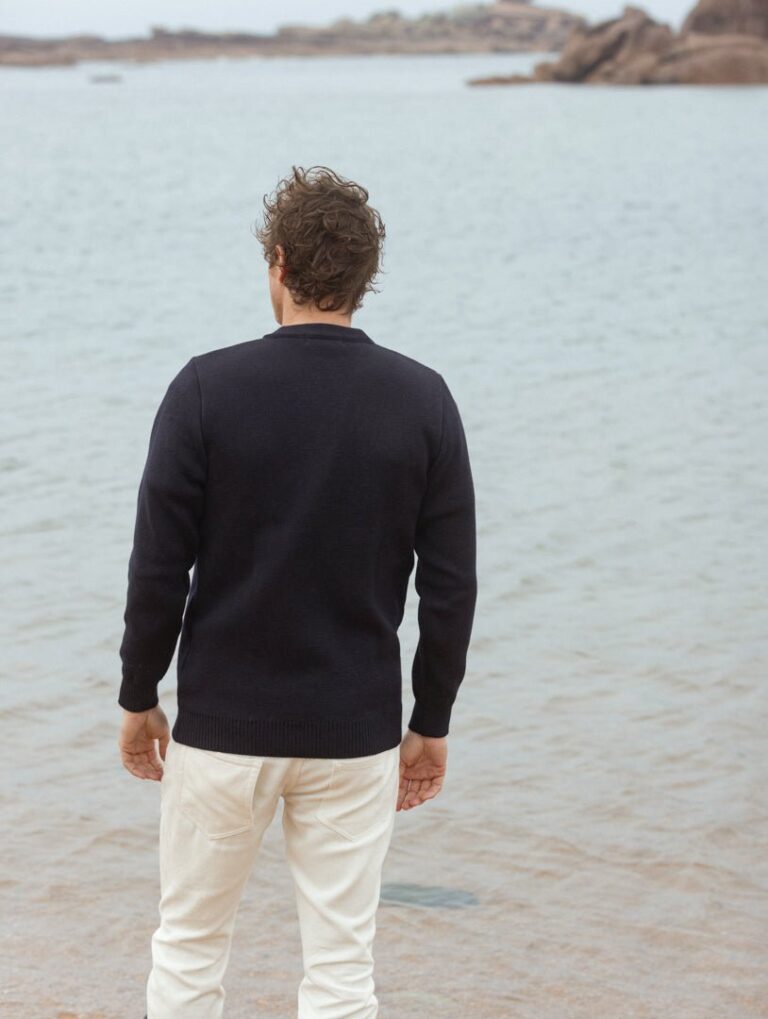 Baie des Caps - Pull marin Erquy 50% laine mérinos — doux et facile d'entretien – Marine Rouge / 4XL