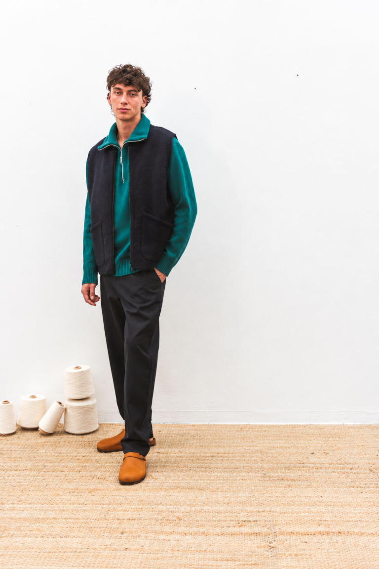 100% Laine bouillie fabriquée en France - Veste sans manche RIVO Navy – XL