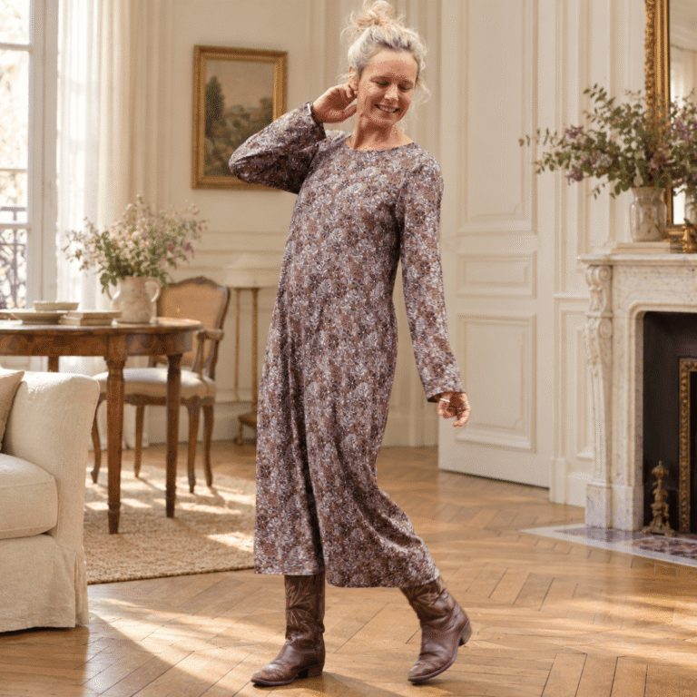 Quintessence - Robe Perrine — Viscose imprimée Lilas des bois – XXL