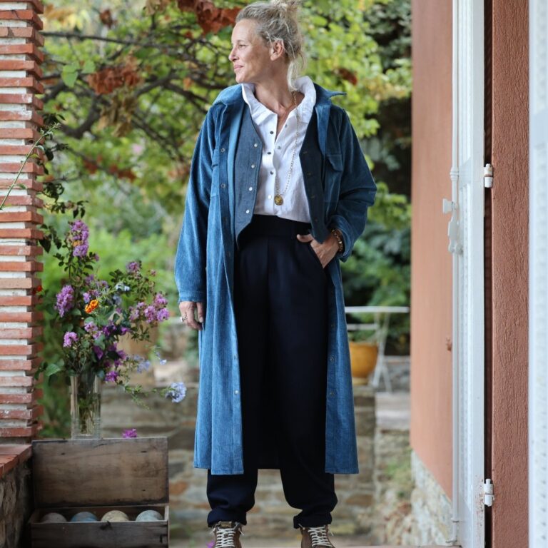 Quintessence - Robe Reine — Velours côtelé bleu officier – XXL