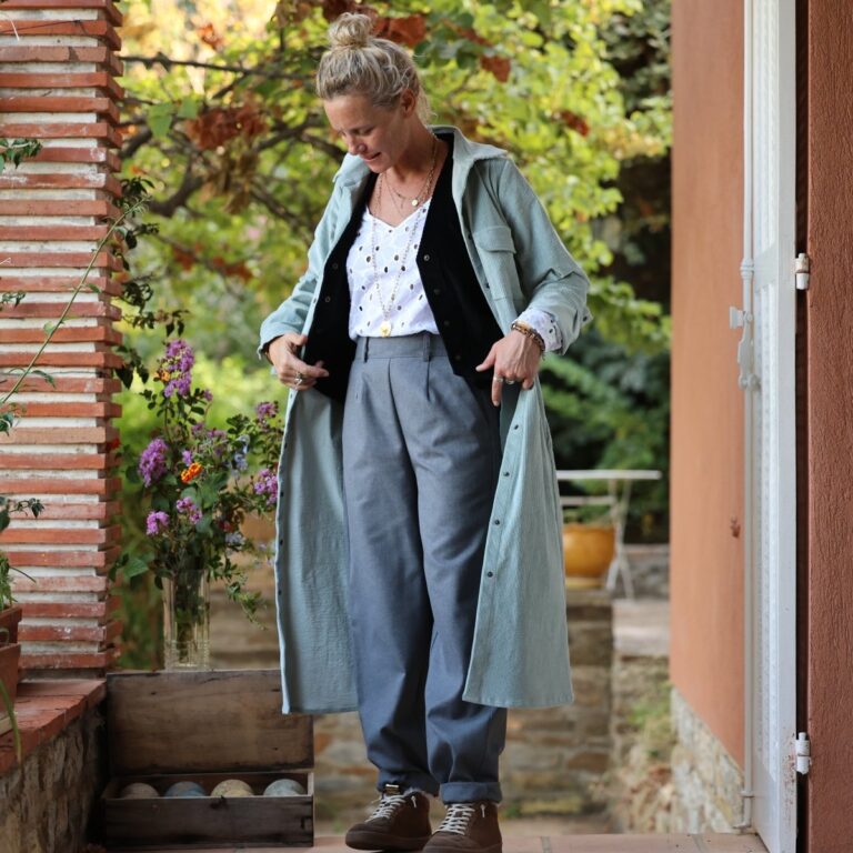 Quintessence - Robe Reine — Velours côtelé vert d'eau – XXL