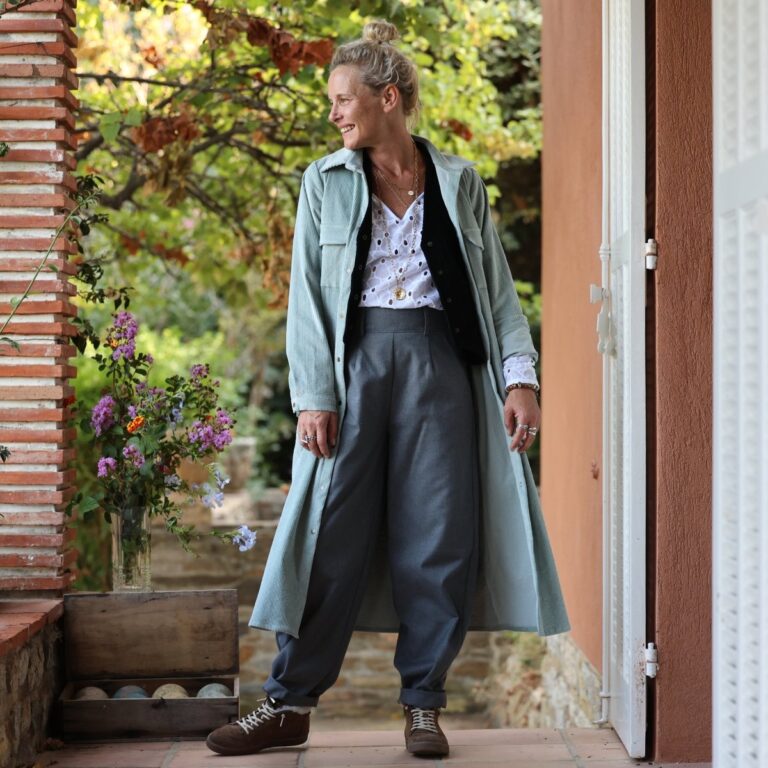 Quintessence - Robe Reine — Velours côtelé vert d'eau – XXL