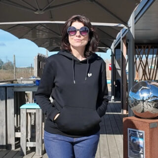 Sweat à capuche noir femme Cœur — Logo PALÂBA par la marque PALÂBA PALÂBA - Sweat à capuche noir femme Cœur — Logo PALÂBA