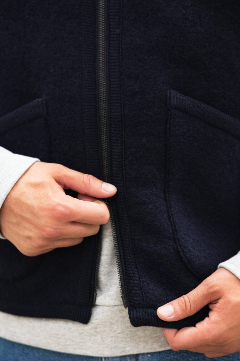 100% Laine bouillie fabriquée en France - Veste sans manche RIVO Navy – XL